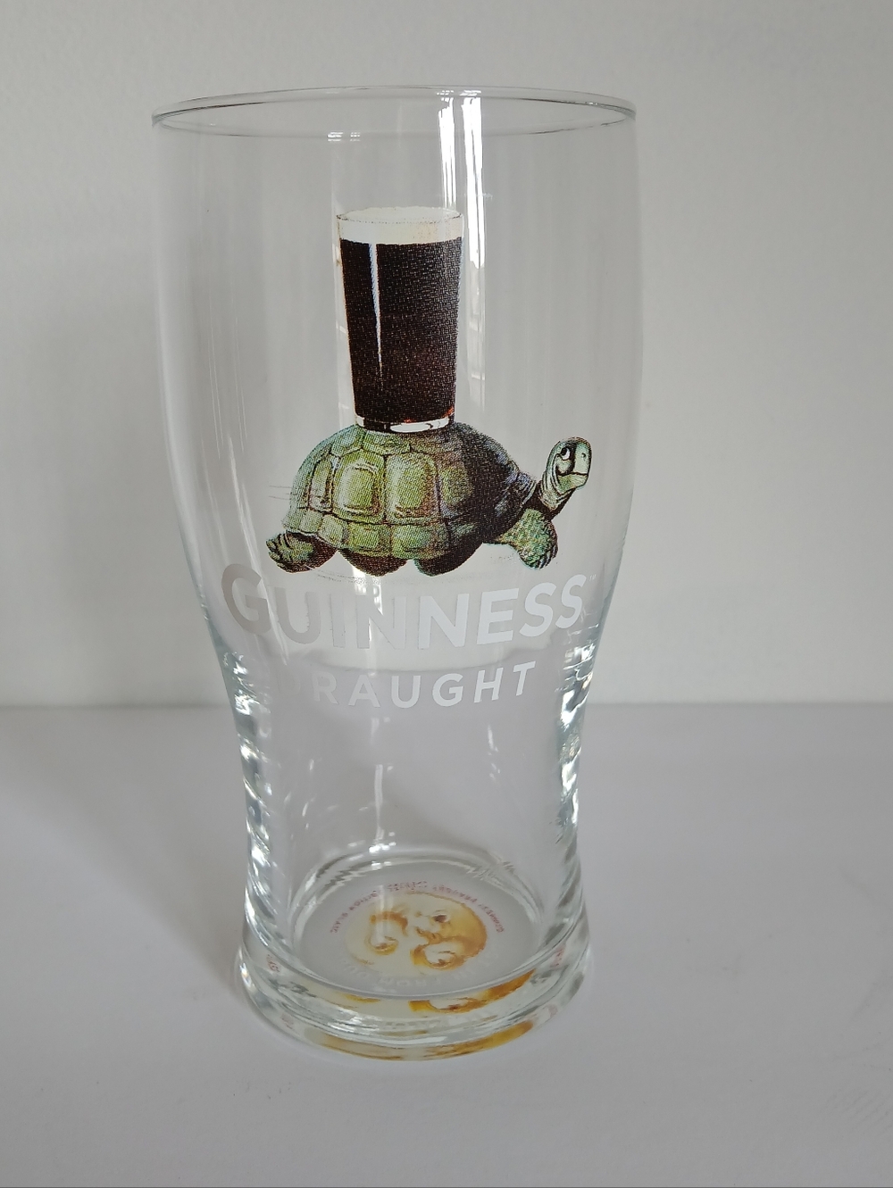 Guinness Draught Pint Glass Turtle 16oz